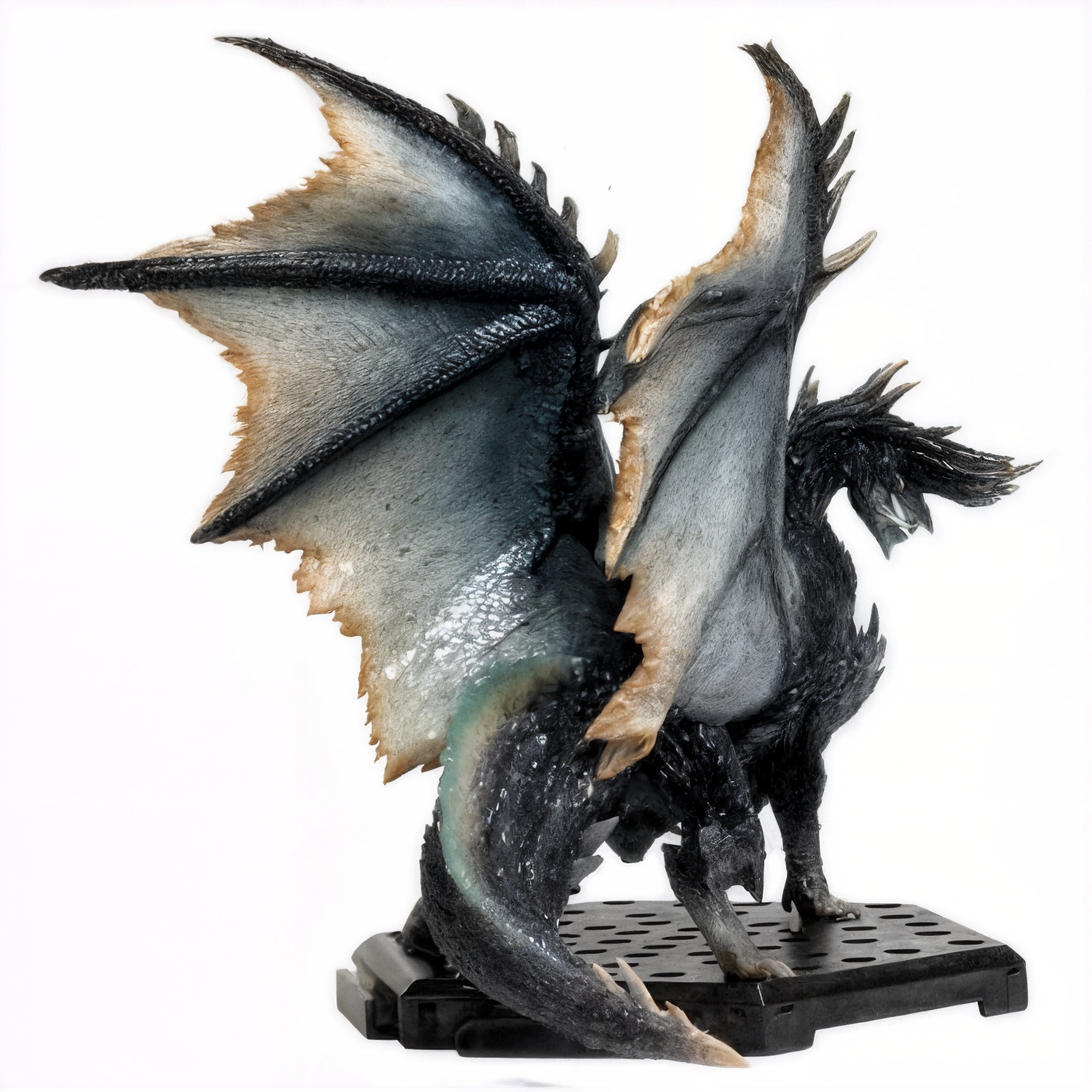 Figura coleccionable Noctyros The Abysswing Sovereign